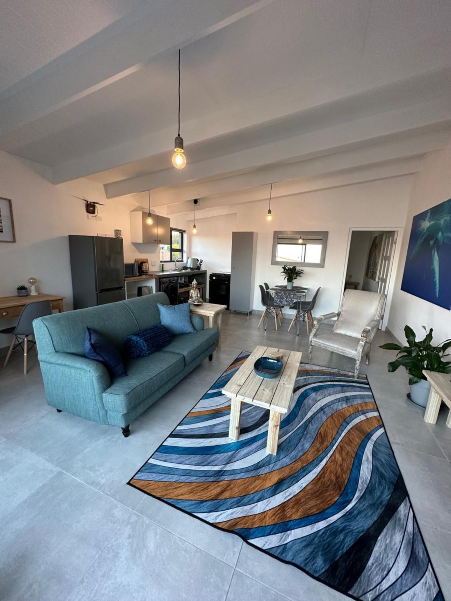 Modern Apartments Downtown Plettenberg Bay Exterior photo