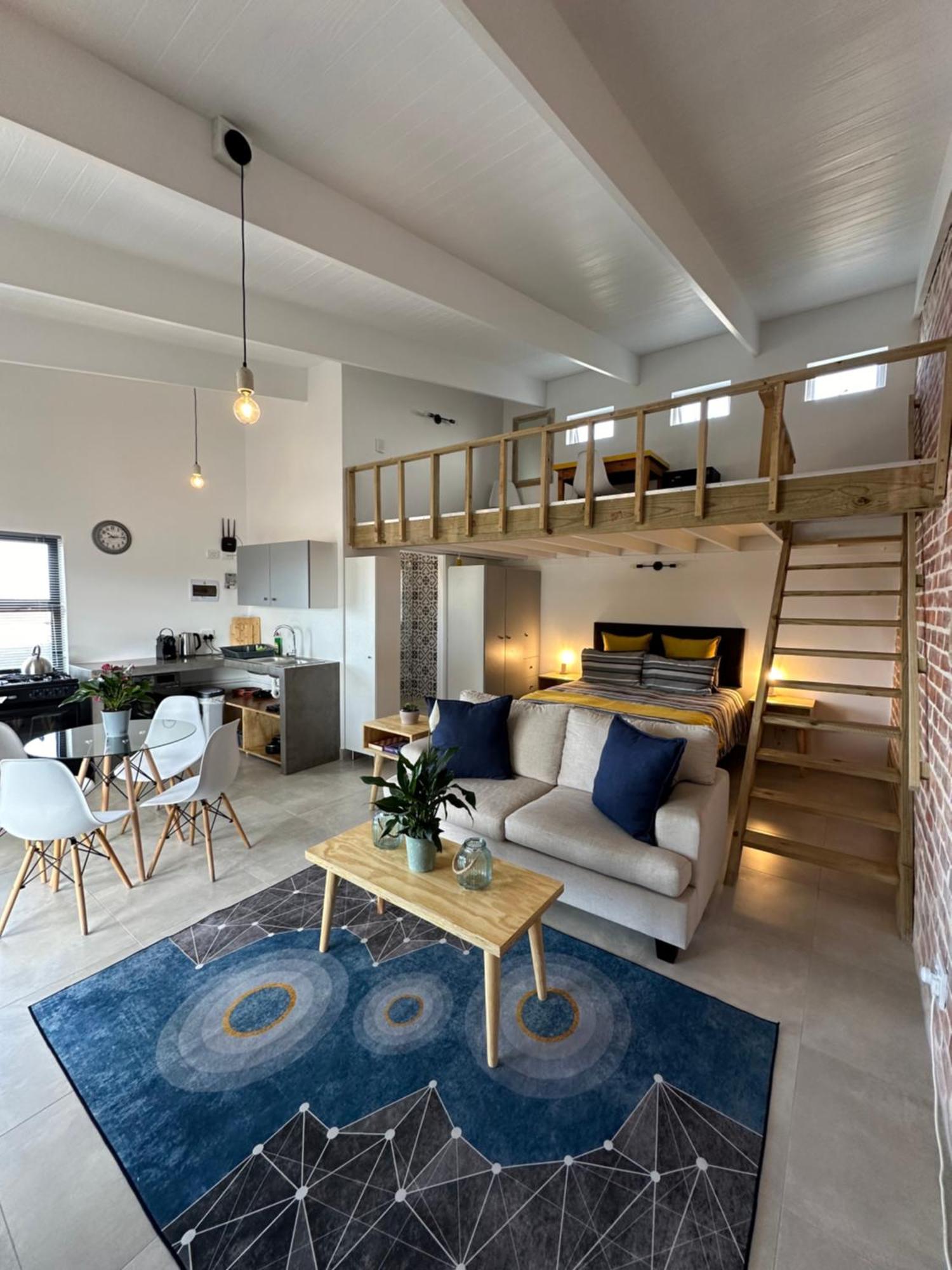 Modern Apartments Downtown Plettenberg Bay Exterior photo